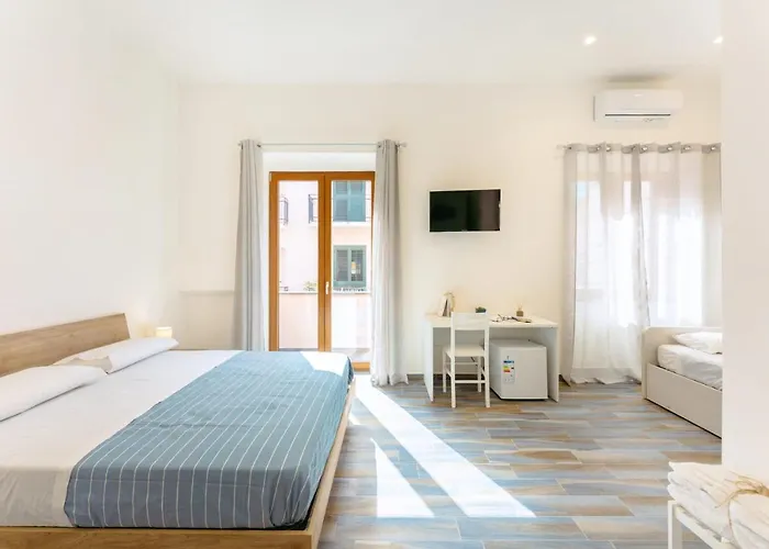 ゲストハウス Lo Scuncino プロチーダ